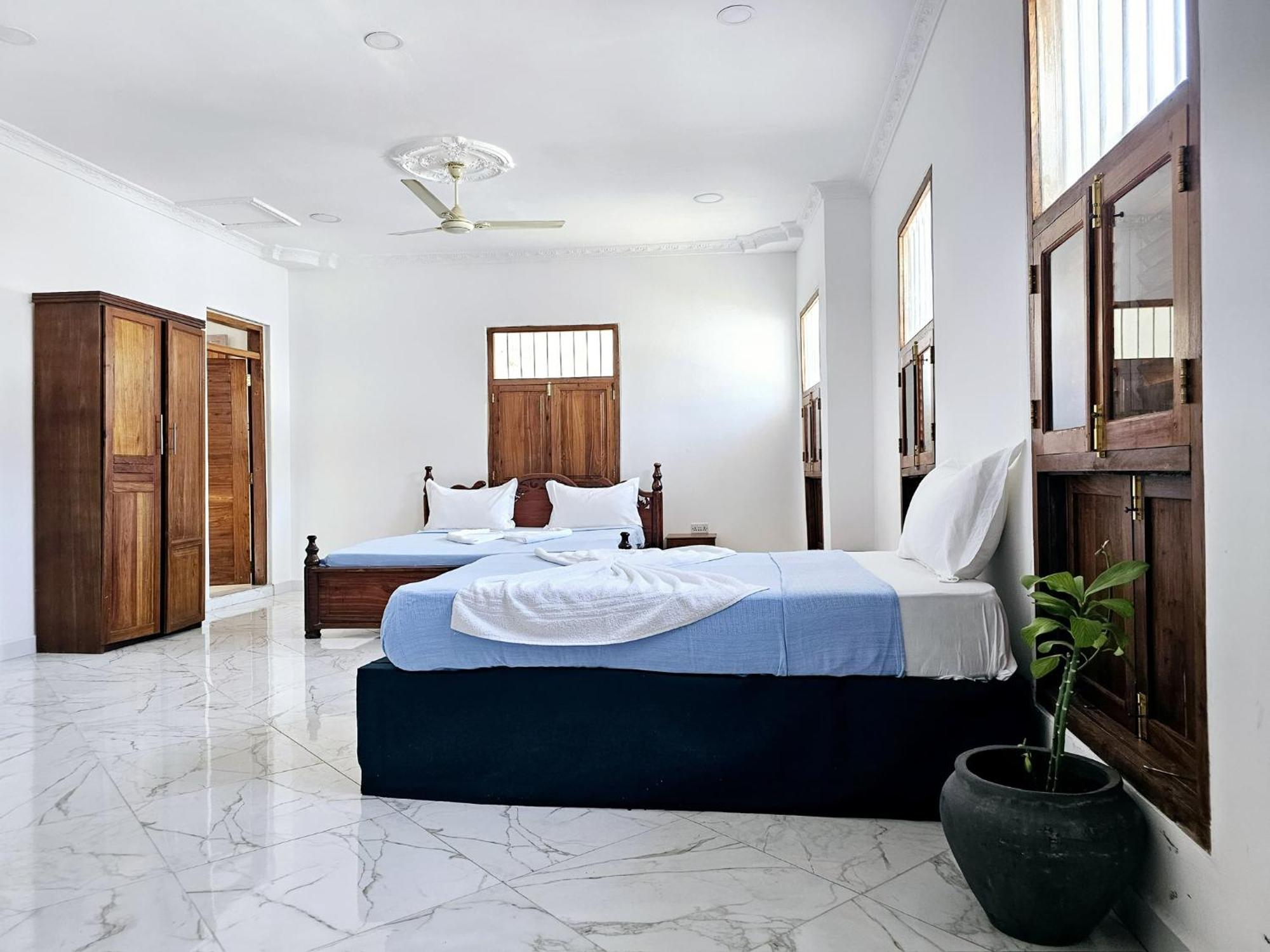 Hello Rafiki House - Stonetown Hostel *