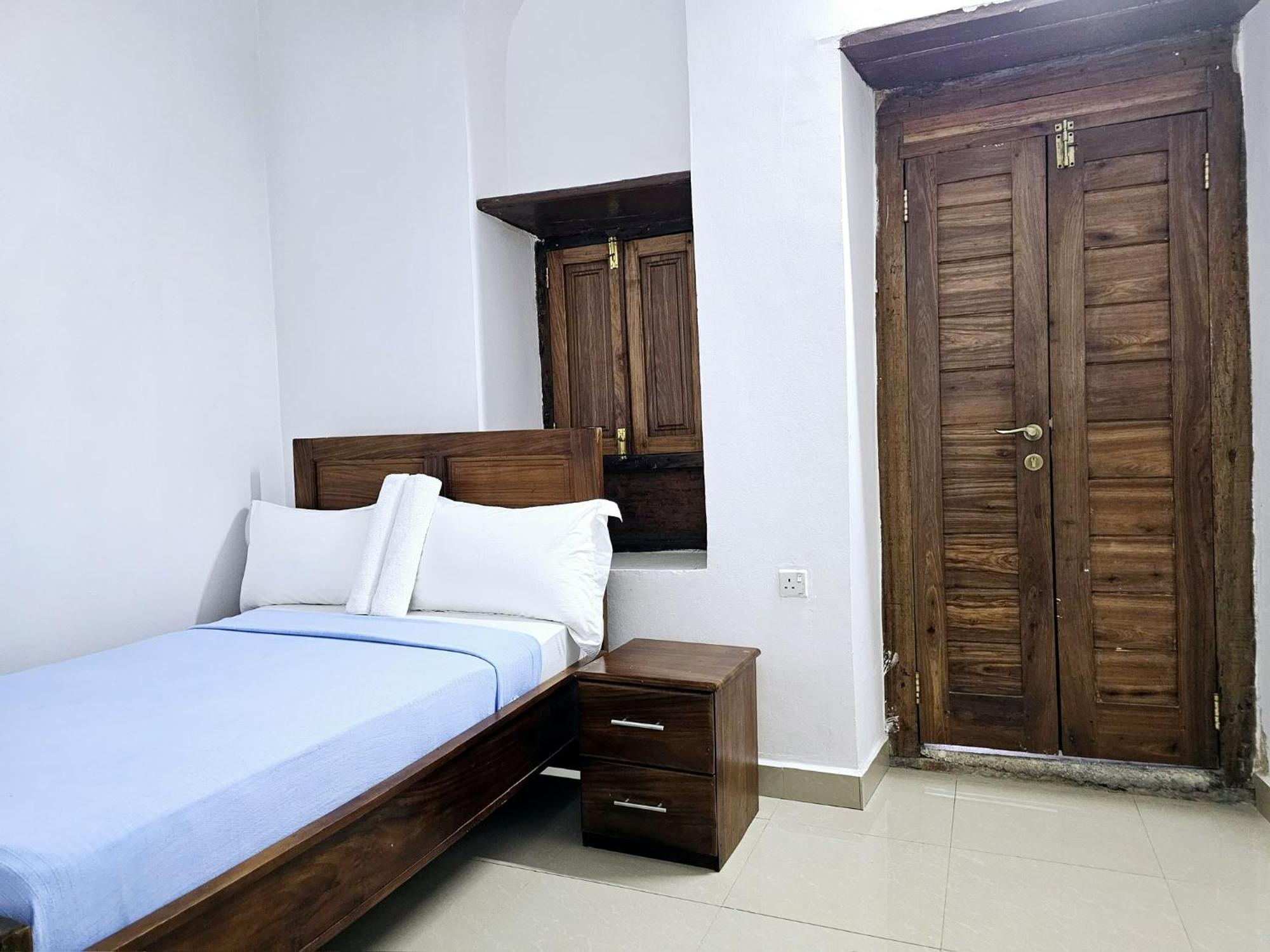 Hello Rafiki House - Stonetown Hostel *